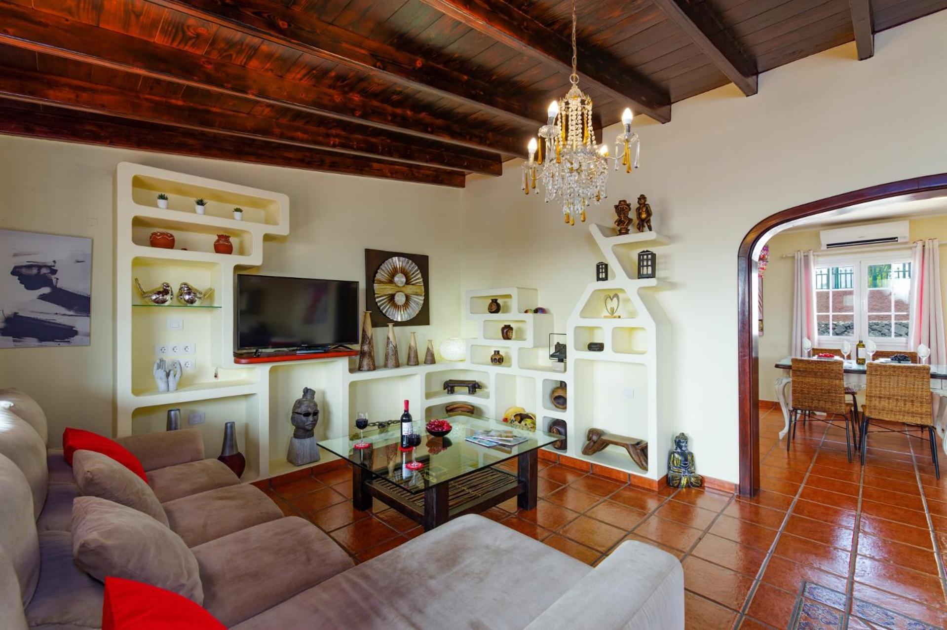 Villa Roca Negra By Villa Plus Плая Бланка Екстериор снимка