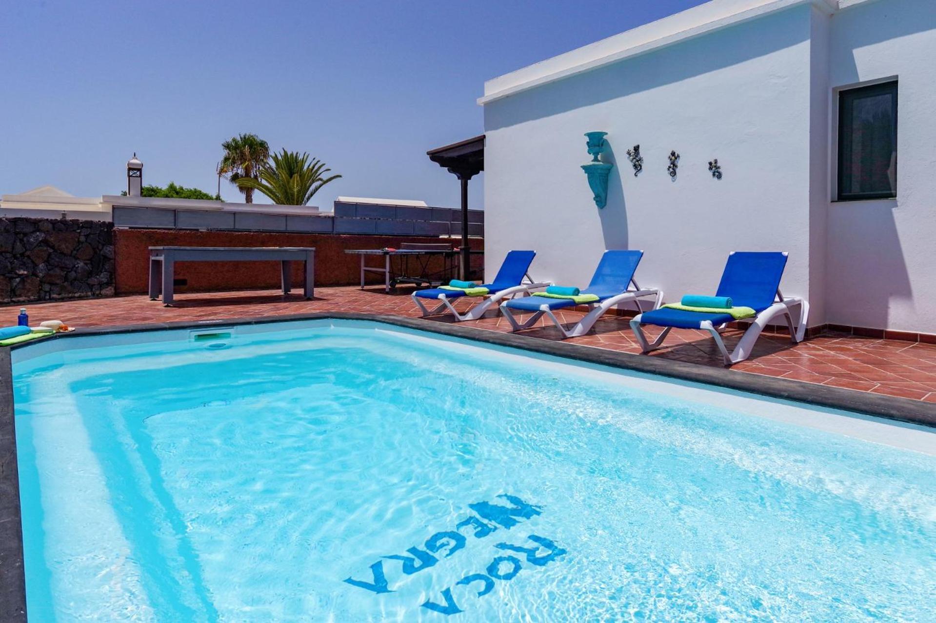 Villa Roca Negra By Villa Plus Плая Бланка Екстериор снимка